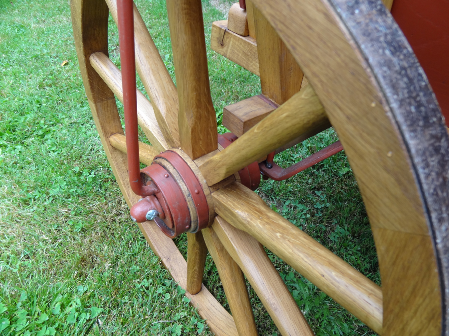 Reproduction brouette d'Autriche roue